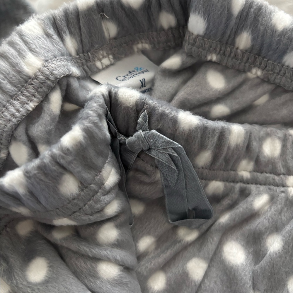 Croft & Barrow Gray Polka Dot Pajama Set - Picture 5 of 5